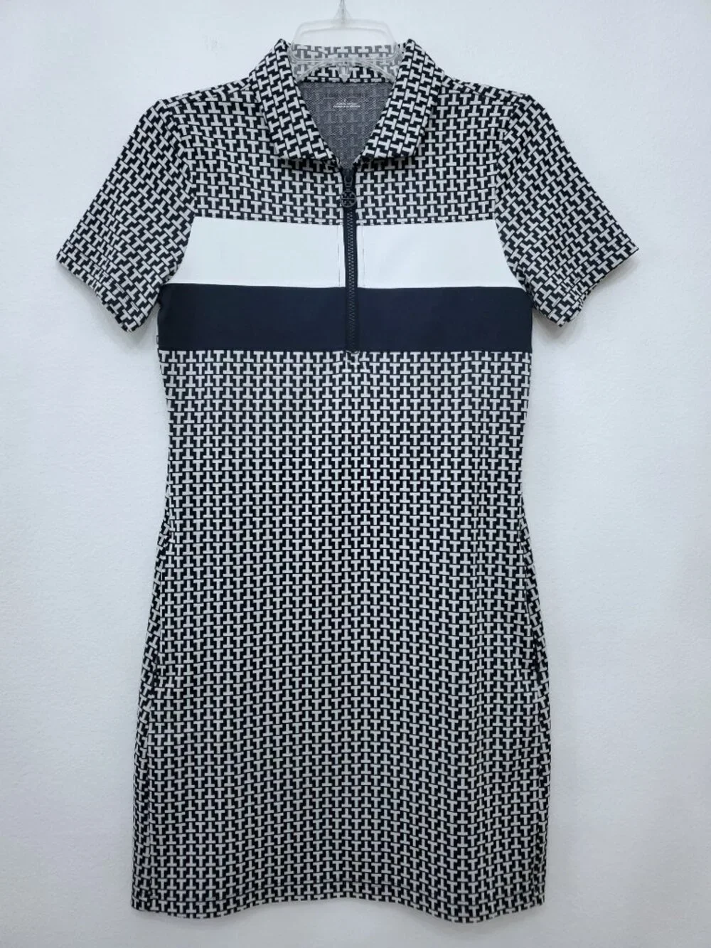 Tory Burch Sport Performance Jacquard Color-Block 1/4 Zip Logo Dress Size Small